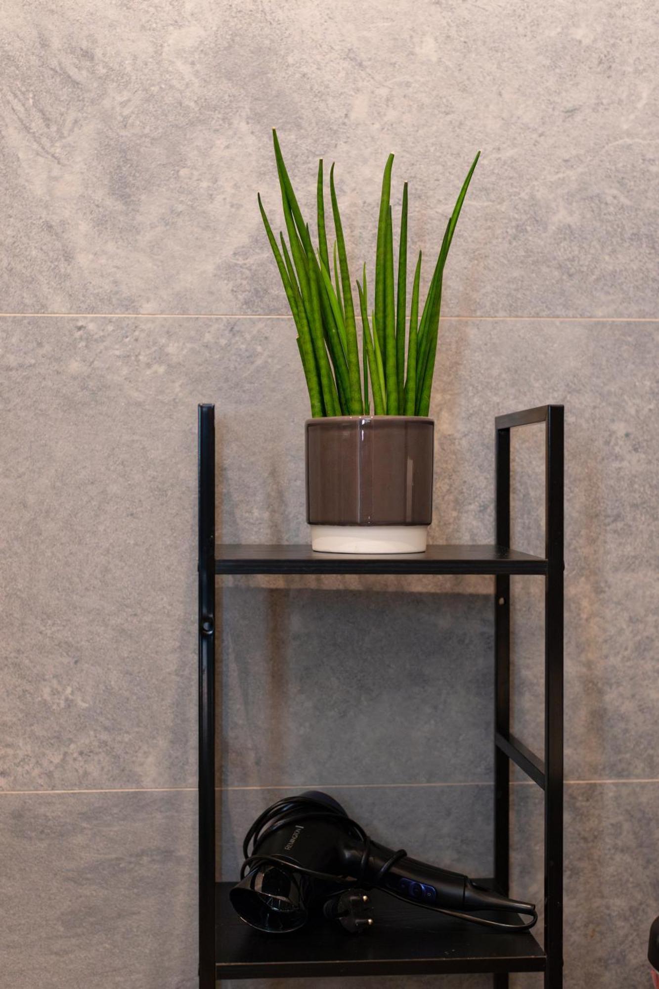 Guest House Al Viale Caltagirone Bagian luar foto