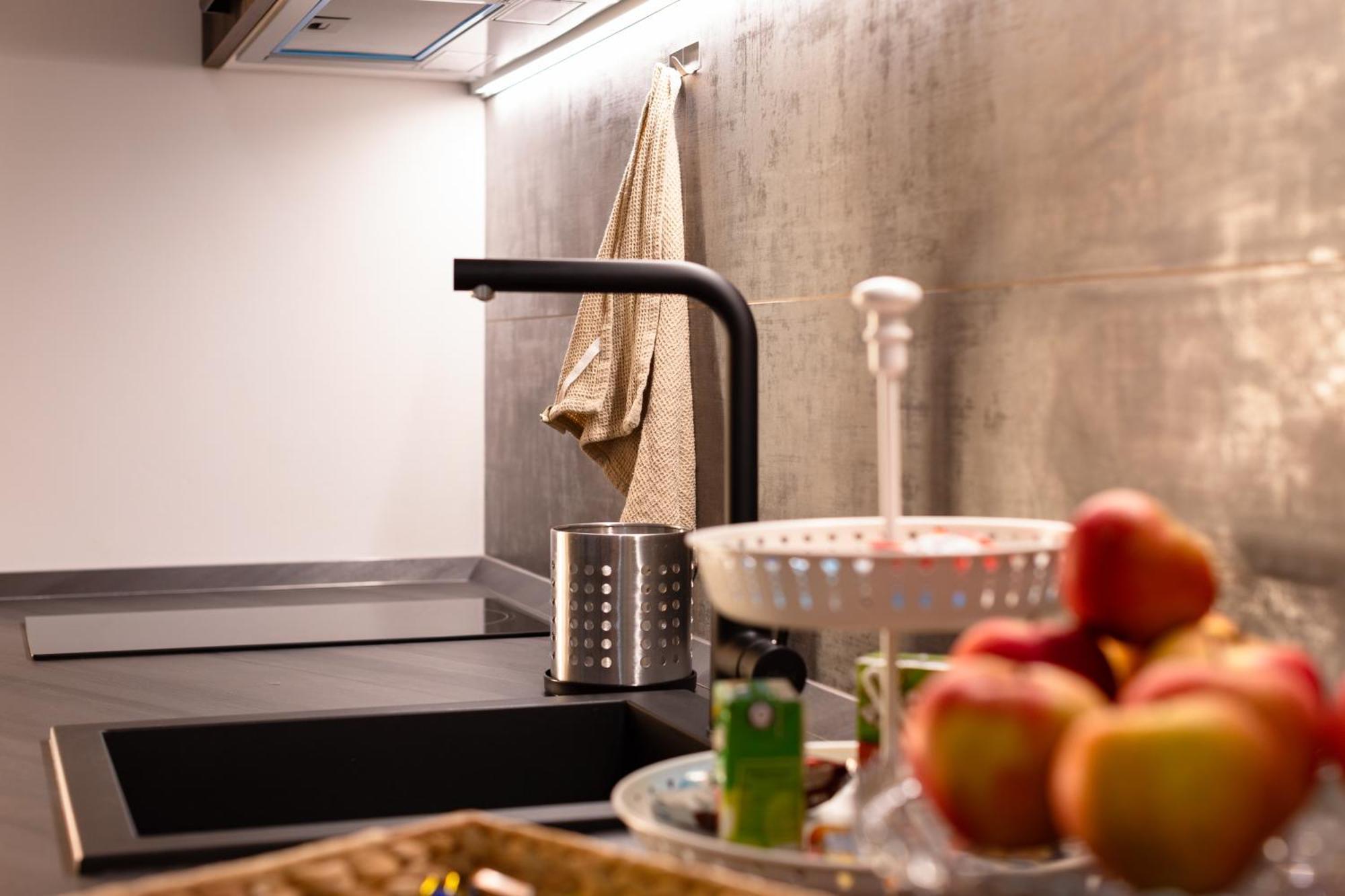 Guest House Al Viale Caltagirone Bagian luar foto